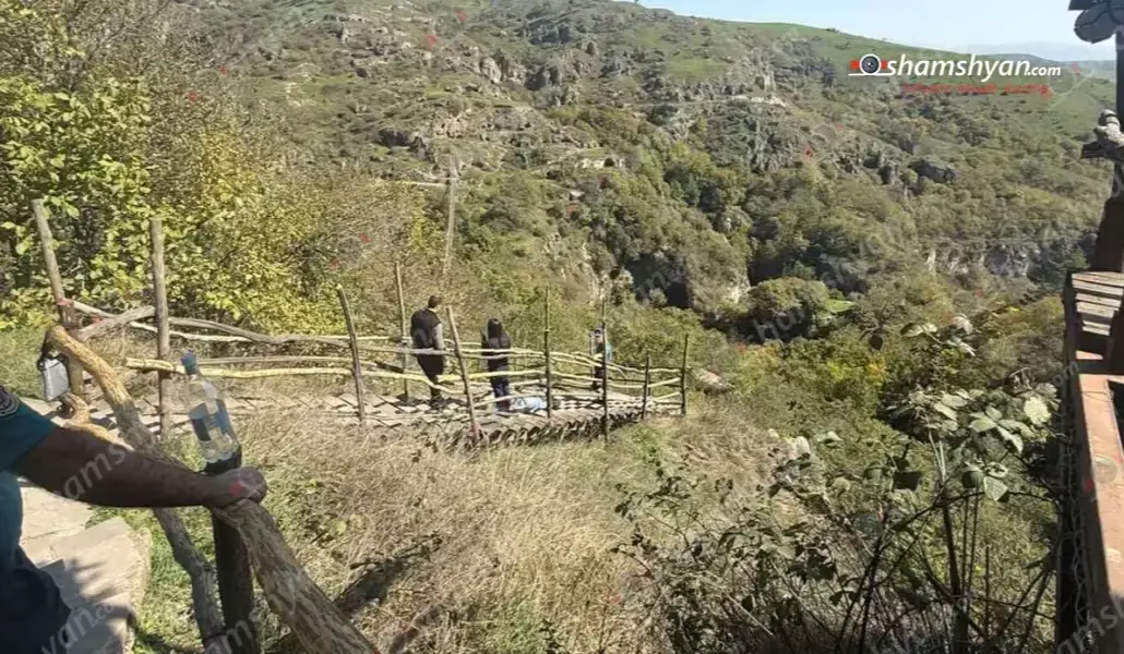 1ba8f5e1ca0ef21ca5060abc43f1cf67_1759997732