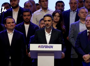 Կարապետյանի ուղերձը՝ կալանավայրից. «Համաժողովրդական շարժում դառնալու ներուժ ունենք, չե՛նք նահանջի»