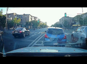 Պարեկները հայտնաբերել են հանդիպակաց երթևեկող և շտապօգնության մեքենայի երթևեկը խոչընդոտող վարորդին