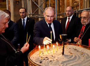 Վարչապետը հանդիպել է Տանն Կիլիկիո Կաթողիկե Հայոց կաթողիկոս-Պատրիարքի և Լևոնյան վարժարանի սաների հետ