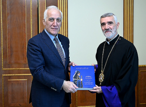 Վահագն Խաչատուրյանն ընդունել է Շահան արքեպիսկոպոս Սարգիսյանին