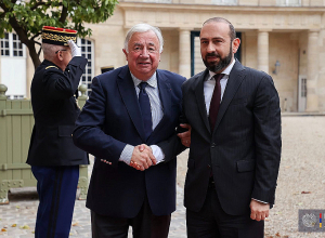 Հայաստանի ԱԳ նախարարի հանդիպումը Ֆրանսիայի Սենատի նախագահի հետ