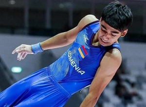 Մարմնամարզիկ Մամիկոն Խաչատրյանը դարձավ աշխարհի առաջնության արծաթե մեդալակիր