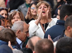 Նիկոլ Փաշինյանը ժամանել է Հովհաննավանք՝ մասնակցելու պատարագին