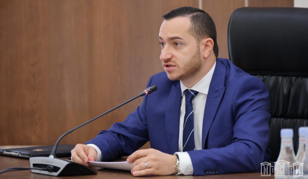 Մխիթար Հայրապետյան