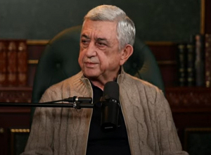 Սերժ Սարգսյանն ուղիղ եթերում հարցազրույց է տալիս