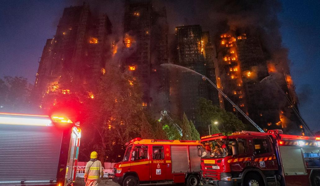 skynews-wang-fuk-court-hong-kong_7092405