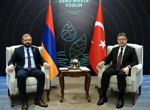 Գևորգ Պապոյանը թուրք գործընկերոջ հետ քննարկել է Կարս-Գյումրի երկաթուղու վերաբացման հնարավորությունները