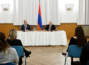 Վարչապետը հանդիպում է ունեցել Համբուրգի հայ համայնքի ներկայացուցիչների հետ