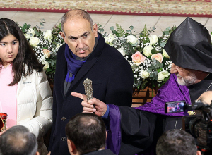 Սուրբ Ծննդյան ճրագալույցի պատարագ՝ Սուրբ Սարգիս եկեղեցում. ուղիղ