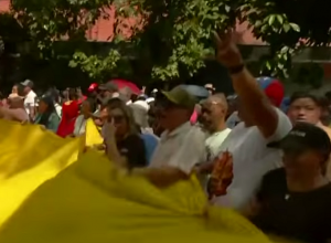 Վենեսուելայի կառավարության կողմնակիցները երթ են կազմակերպել Կարակասում