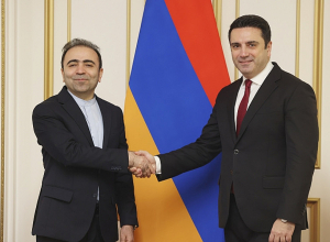 Ալեն Սիմոնյանն ընդունել է Հայաստանում Իրանի նորանշանակ դեսպանին