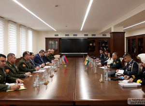 Սուրեն Պապիկյանն ընդունել է Հնդկաստանի զինված ուժերի պաշտպանության շտաբի պետին