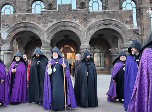 Վեհափառ Հայրապետի դեմ հարուցված վարույթը մեծ անհանգստություն է առաջացրել