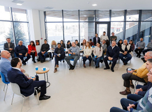 ԲՏԱ նախարար Մխիթար Հայրապետյանը Ինժեներական քաղաքում հանդիպում է ունեցել ինժեներական համայնքի հետ