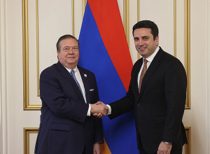 ՀՀ ԱԺ նախագահն ընդունել է Միջազգային հանրապետական ինստիտուտի եվրասիական տարածաշրջանի տնօրենին