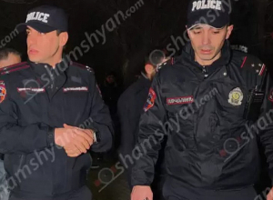 Արտակարգ դեպք՝ Երևանում․ հրդեհ է բռնկվել «Mercedes»-ում. ոստիկանները կանխել են վարորդների ծեծկռտուքը