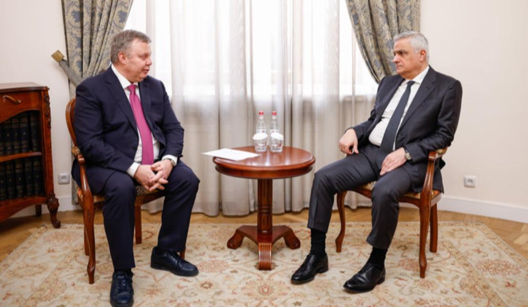 Մհեր Գրիգորյան