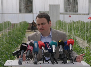 «Ուժեղ Հայաստան» կուսակցության քաղաքական խորհրդի անդամ Նարեկ Կարապետյանի մամուլի ասուլիսը. ՈՒՂԻՂ