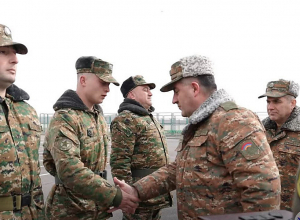 Էդվարդ Ասրյանը մասնակցել է ԶՈւ սերժանտական համակարգի զինծառայողների երդմանը