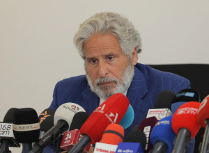 Ռոբերտ Ամստերդամի հայտարարությունը