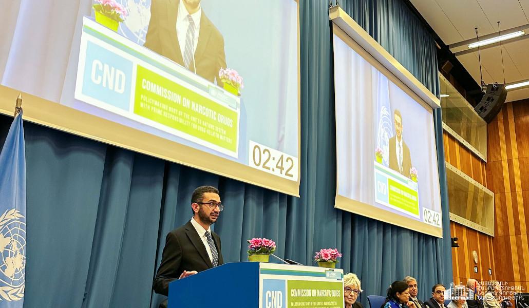 l-0x161wh-1920x1119z-0.4094