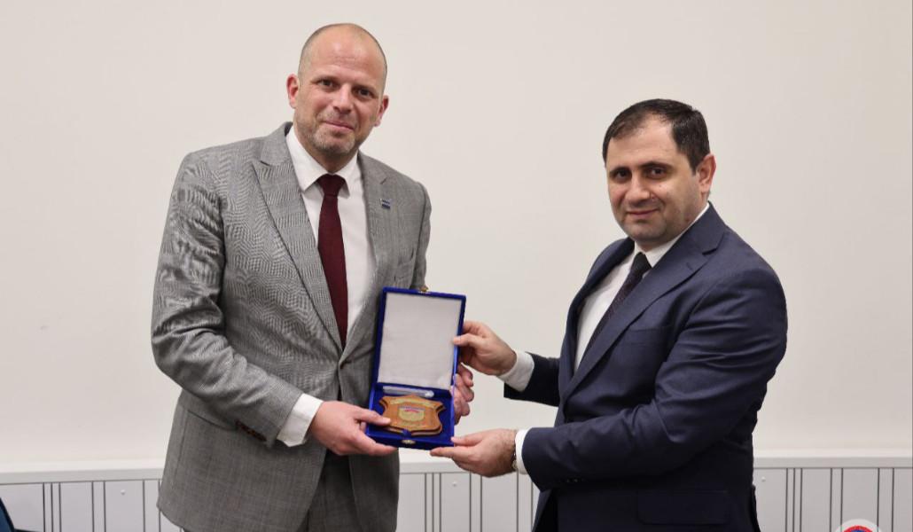 photo_2026-03-12_19-45-48