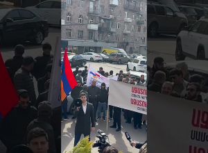 Բողոքի ակցիա ՔԿ շենքի մոտ` ի պաշտպանություն Սամվել Կարապետյանի