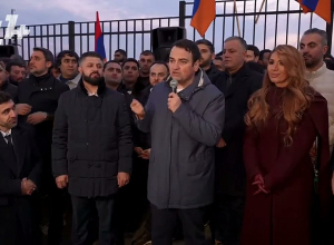 Էս պայքարի մեջ Սամվել Կարապետյանը մտել է, որովհետև չկար մարդ, ով կասեր՝ կանգնի՛ր. Նարեկ Կարապետյան