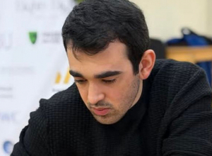 Հայկ Մարտիրոսյանը՝ միանձնյա առաջատար