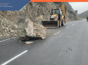 Քարաթափում Հրազդան-Բջնի ավտոճանապարհին