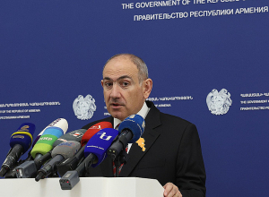 Փաշինյանը պատասխանում է լրագրողների հարցերին․ ՈՒՂԻՂ