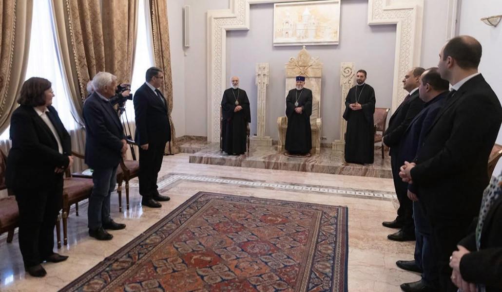 678536988_1420766350092279_6823706441936682823_n