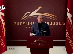 Փաշինյանը վախեցած է․ երբ ասելիք չունի, սկսում է գոռգոռալ և վիրավորել․ Անդրանիկ Թևանյանի ասուլիսը