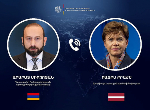 Արարատ Միրզոյանը հեռախոսազրույց է ունեցել Լատվիայի ԱԳ նախարարի հետ