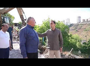 Գյուրջյան փողոցը Մյասնիկյան պողոտային միացնող մոտ 2.3 կմ երկարությամբ ճանապարհի հիմնանորոգվում է