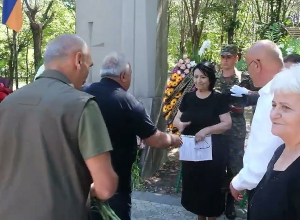 ԵԿՄ-ն «Եռաբլուրում» հարգանքի տուրք է մատուցել անհայտ կորած ազատամարտիկների հիշատակին