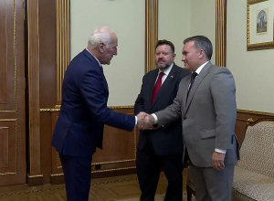 Նախագահ Խաչատուրյանն ընդունել է Հայաստանում ԱՄՆ գործերի ժամանակավոր հավատարմատար Դեյվիդ Ալենին