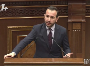 Մեր թեկնածուն հաջողված էր. Կոնջորյանը շնորհակալություն հայտնեց հեռացող Ալեն Սիմոնյանին