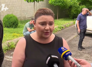 Գագիկ Ծառուկյանը ընտանիքի անդամների հետ տանն է. 7։16 են սկսել գործողությունները. Տոնոյան