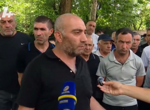 Կարողա և Երևան-Սևան մայրուղին փակենք․ «Մուլտի սթոուն»-ի աշխատակիցներ