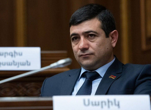 Ներկայացրել եմ դիմում Գյումրու ավագանու անդամի լիազորություններս դադարեցնելու վերաբերյալ․ Սարիկ Մինասյան