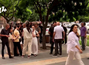 «Մուլտի գրուպ»-ի աշխատակիցների ակցիան կառավարության դիմաց. ՈւՂԻՂ
