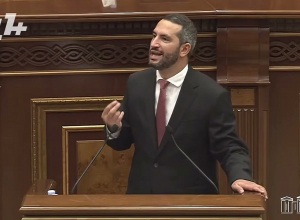 Սեդար Քլըչը ինձ է շնորհավորել, ես էլ ձեզ եմ շնորհավորում,պարոն Մանուկյան․ Ռուբինյան