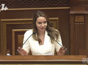 Ո՞ւր են 300 ադրբեջանցիները, պարոն Կարապետյան․ Սոնա Ղազարյան