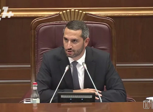 Ես ձեզ հետ չեմ անում այն, ինչ շատ-շատ կուզեի անել և իմ գործընկերներին էլ եմ հորդորում չանել