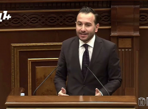 Ձեր soft-ը հին է, բուքսավատ եք անում․ Կոնջորյան