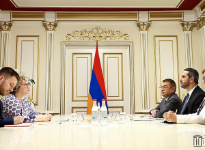 ՀՀ-ի և Միացյալ Թագավորության միջև հարաբերությունները վերջին տարիներին նշանակալի առաջընթաց են արձանագրել. Ռուբեն Ռուբինյանն ընդունել է ՀՀ-ում ՄԹ դեսպանին