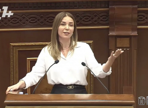 Նախ տեղափոխվեք 2-րդ դասարան, հետո մտածեք մեր ժողովրդի՝ լավ կրթության մասին․ Գրիգորյանը՝ ՔՊ-ականներին