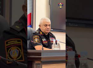 Պապիկյանը այսօր  անձնակազմին է ներկայացրել ՌՈ նորանշանակ պետ, գեներալ-մայոր Արամ Հովհաննիսյանին
